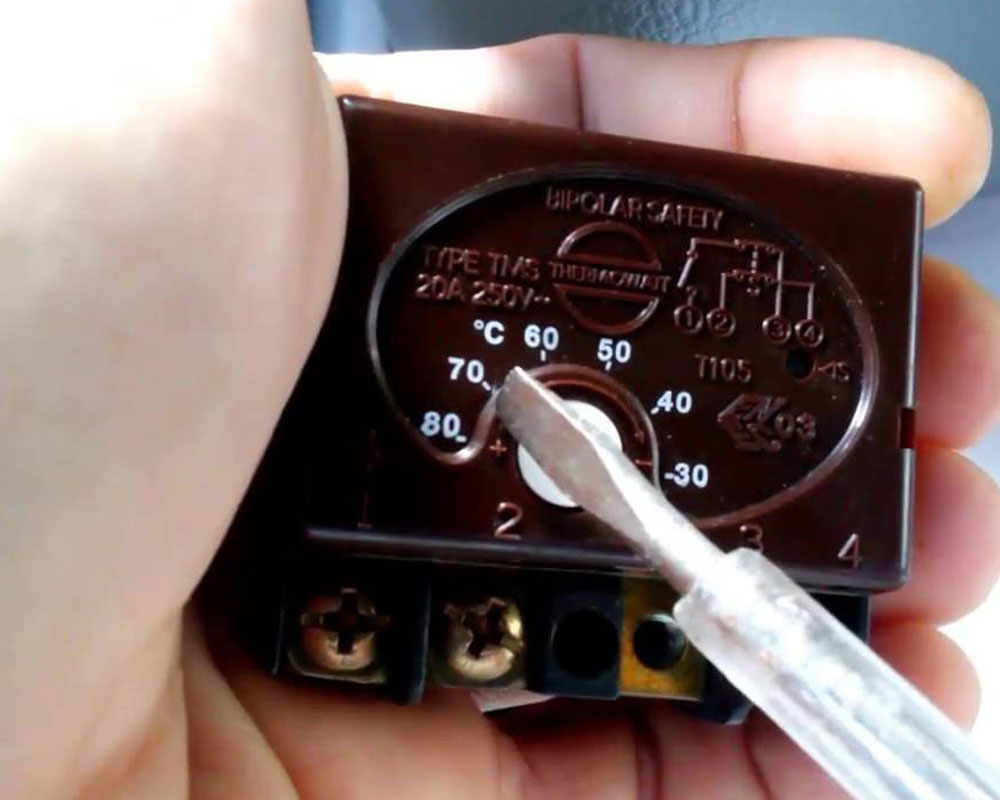 Δεν ζεσταίνει το θερμοσίφωνο